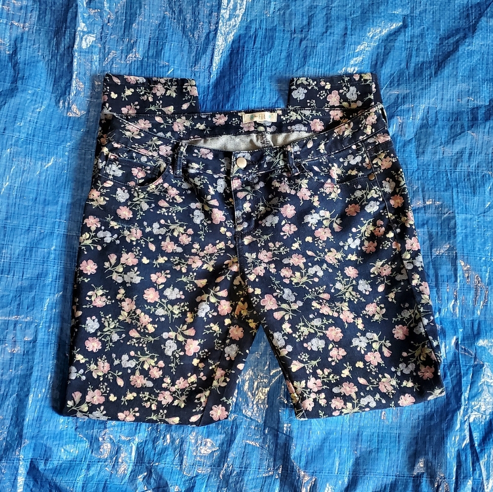 Navy flower print skinny jeans